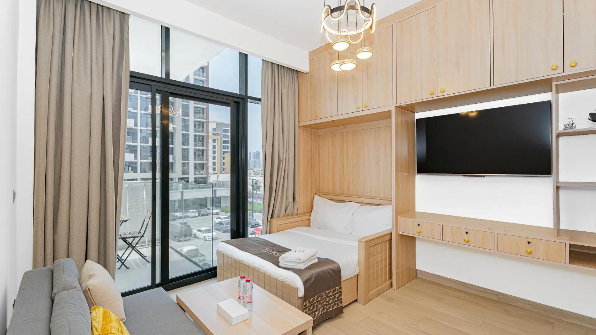 Escape24 - Chic Studio Apartment, Azizi Riviera 19 迪拜